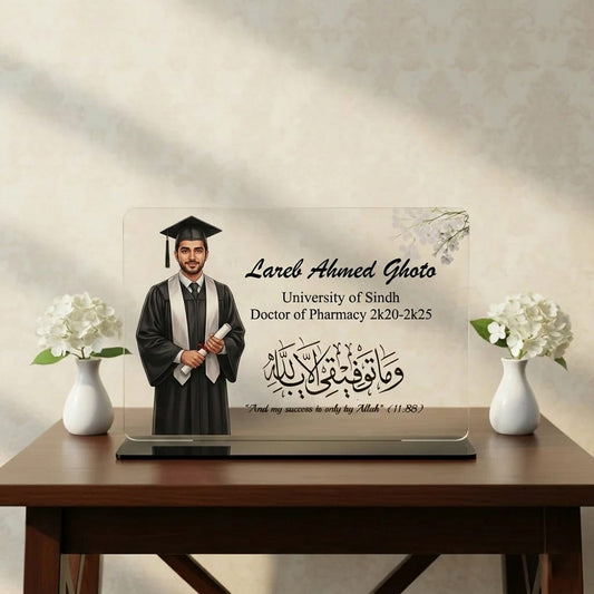 Custom Graduation Frame Male